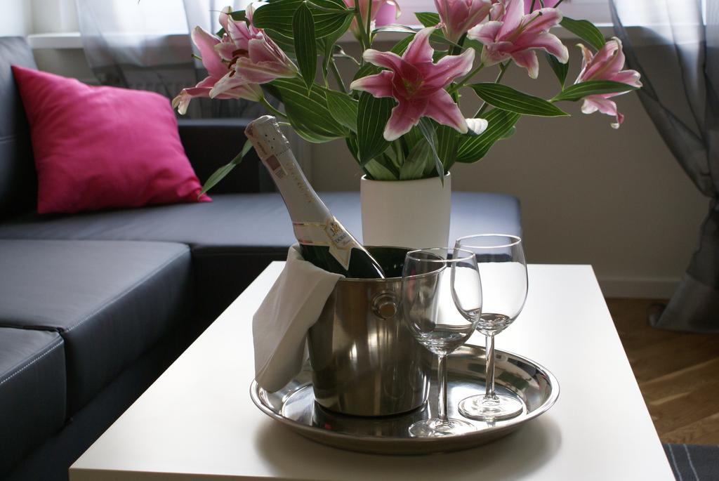 Luxapart Centrum وارسو الغرفة الصورة